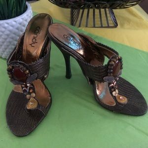 Open toe and able heels